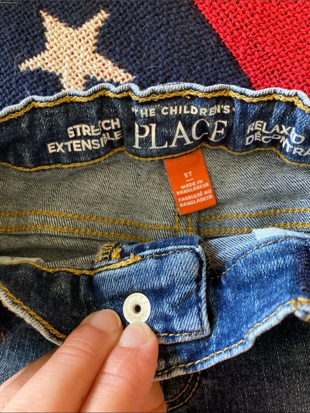 The Children's Place Jeans in Blue and Black, kids 5t, boot cut